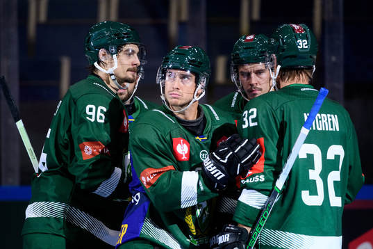 Bläddra bland fler bilder av Ice Hockey, CHL, Färjestad - Aalborg Pirates