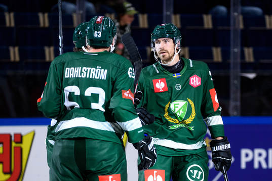 David Tomasek of Färjestad celebrates