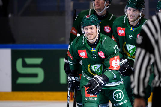 Joel Kellman of Färjestad celebrates