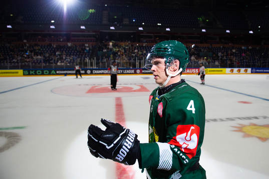 Oscar Lawner of Färjestad celebrates