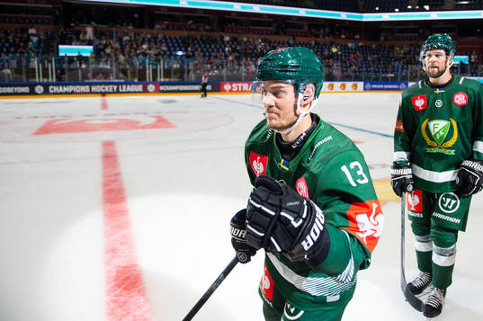 Joel Kellman of Färjestad celebrates