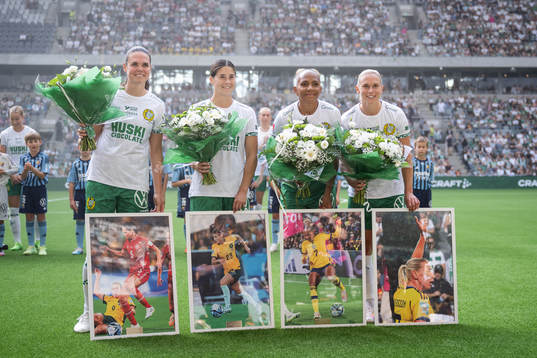 Hammarbys Simone Boye Sørensen, Kyra Cooney-Cross, Madelen