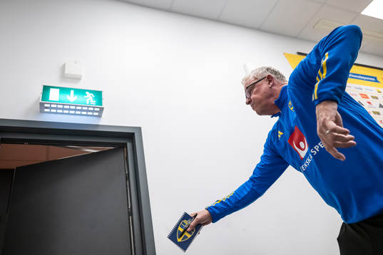 Bläddra bland fler bilder av Football, UEFA Euro Qualifier, Sweden, press conference