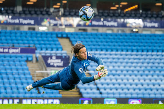 Goalkeeper Ørjan Håskjold Nyland of the Norwegian