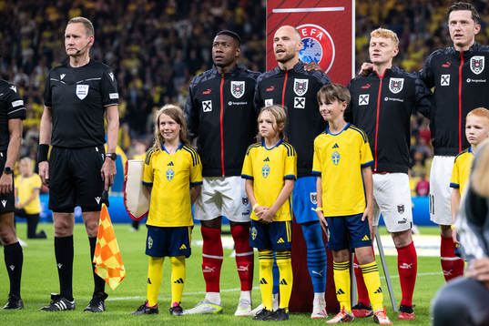 David Alaba, goalkeeper Alexander Schlager, Nicolas Seiwald