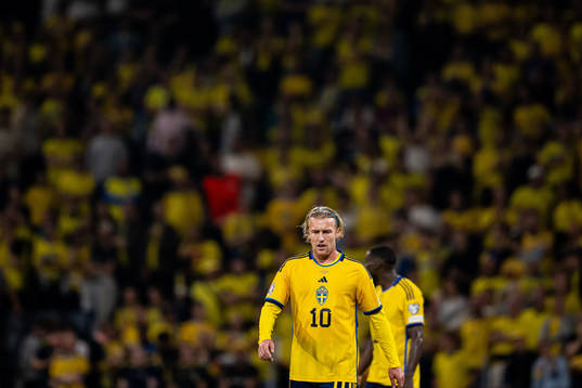 Emil Forsberg of Sweden looks dejected