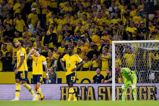 Jens-Lys Michel Cajuste, Victor Nilsson Lindelöfm Ken Sema