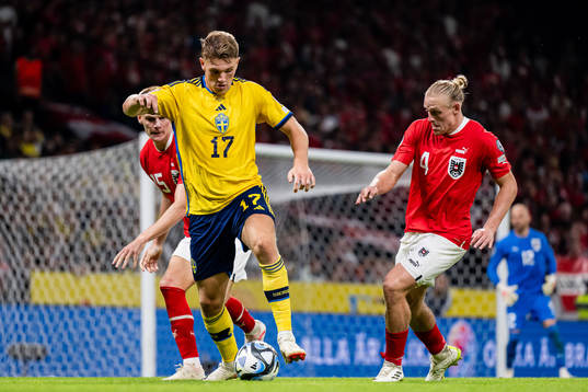 Viktor Gyökeres of Sweden and Xaver Schlager of Austria