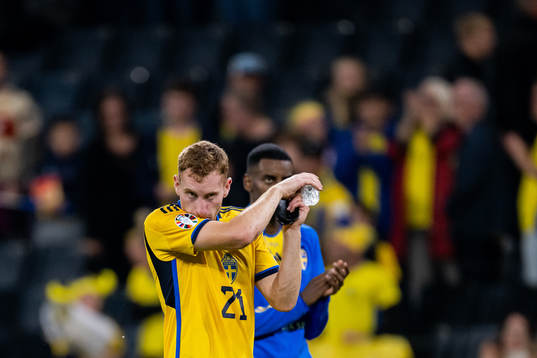 Dejan Kulusevski of Sweden looks dejected