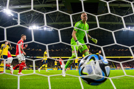 Goalkeeper Robin Olsen of Sweden looks dejected