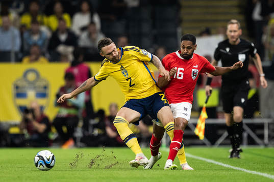 Linus Wahlqvist Egnell of Sweden and Philip Mwene of Austria