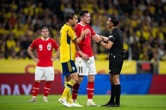 Albin Ekdal of Sweden, Michael Gregoritsch of Austria and