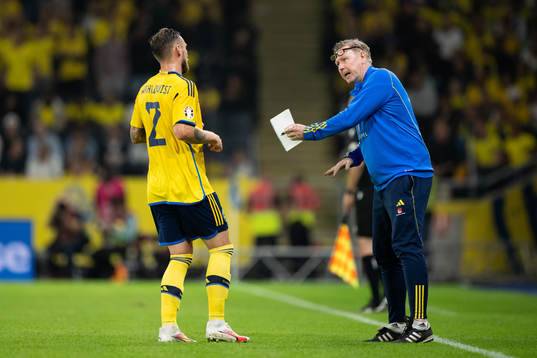 Linus Wahlqvist Egnell and Assistant coach Peter Wettergren