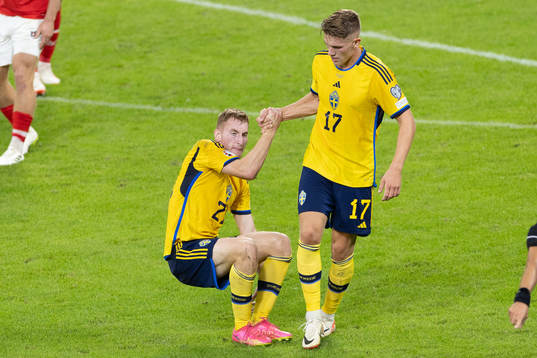 Dejan Kulusevski and Viktor Gyökeres of Sweden