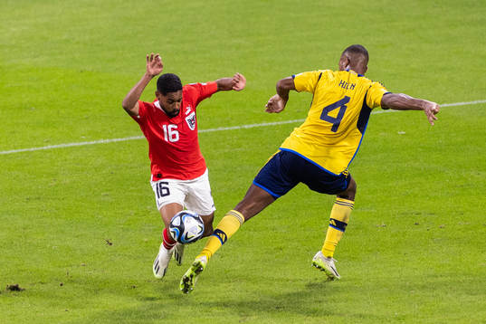 Philip Mwene of Austria and Isak Hien of Sweden