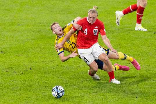 Dejan Kulusevski of Sweden and Xaver Schlager of Austria