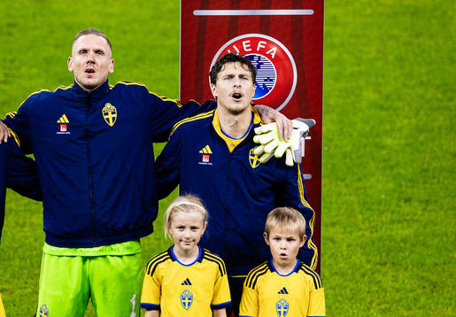 Goalkeeper Robin Olsen and Victor Nilsson Lindelöf of