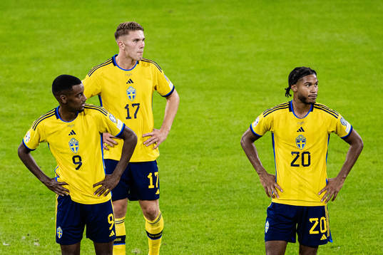 Alexander Isak, Viktor Gyökeres and Jens-Lys Michel