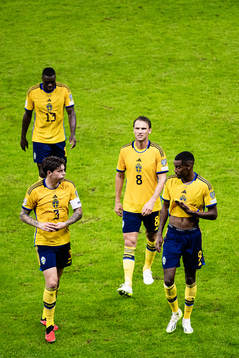 Victor Nilsson Lindelöf, Ken Sema, Albin Ekdal and