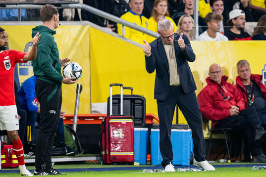 Head coach Jan Andersson of Sweden