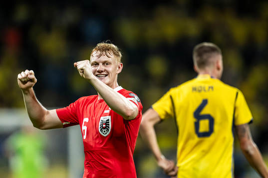 Nicolas Seiwald of Austria celebrates