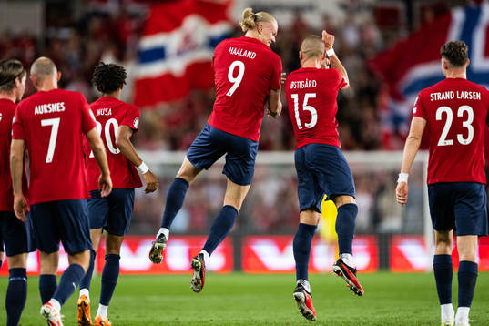 Erling Braut Haaland celebrate with Leo Skiri Østigård of
