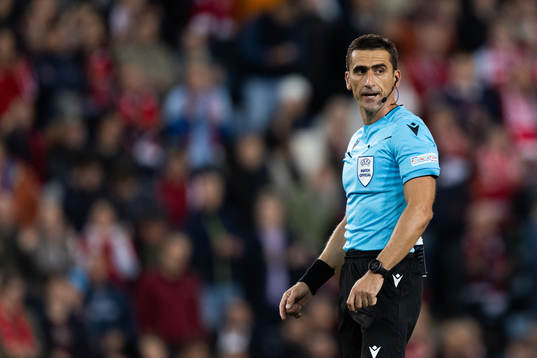Referee Nikola Dabanovic