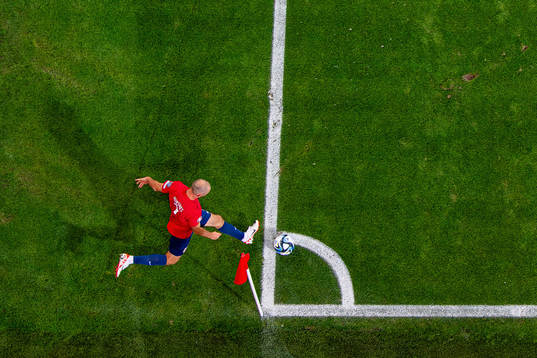 Fredrik Aursnes of Norway takes a corner kick