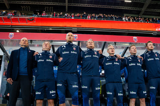 Ståle Solbakken, head coach of Norway, and his staff