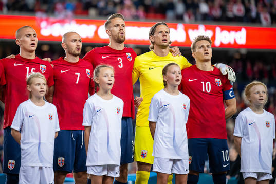 Leo Skiri Østigård, Fredrik Aursnes, Kristoffer Ajer,