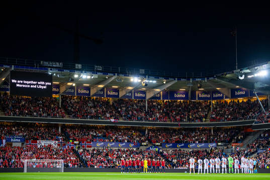 Players of Norway and Georgia