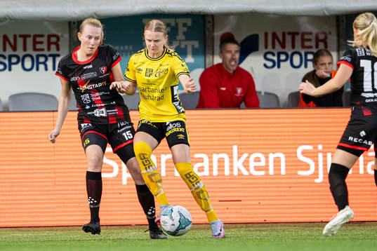 Trollhättans Ida Hägnander och Elfsborgs Hanna Jiozon