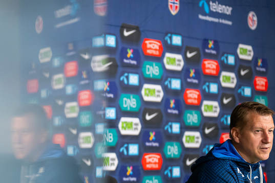 Bläddra bland fler bilder av Football, Nations League, Norway, press conference