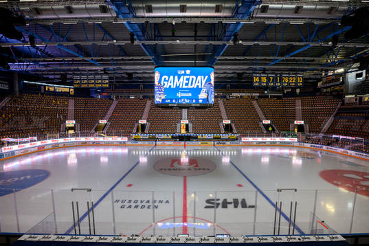 Husqvarna Garden innan ishockeymatchen i SHL mellan HV71
