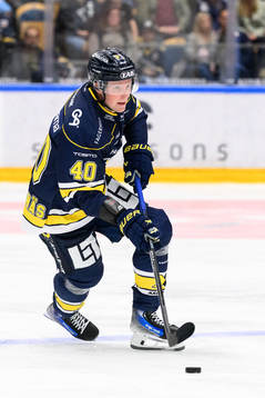 HV71s Oskar Stål-Lyrenäs