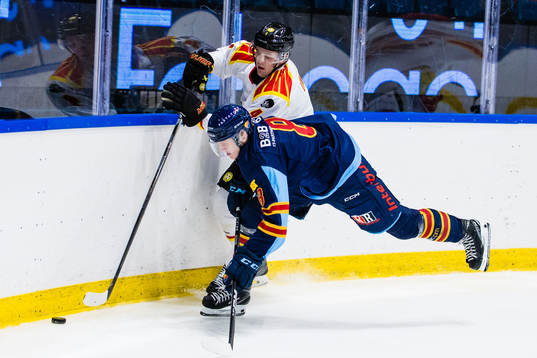 Brynäs Theo Lindstein och Djurgårdens Melvin Wersäll