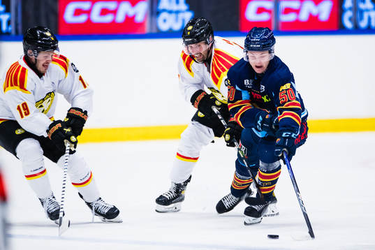 Brynäs Anton Rödin och Djurgårdens Oscar Lundin