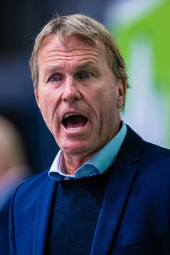 Djurgårdens tränare Johan Garpenlöv reagerar