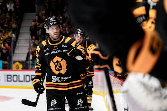 Skellefteås Oscar Lindberg jublar
