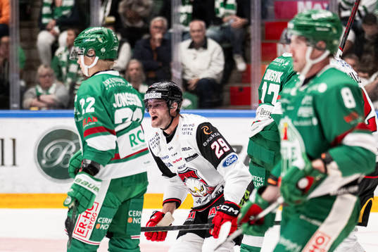 Malmö Redhawks Kim Rosdahl jublar