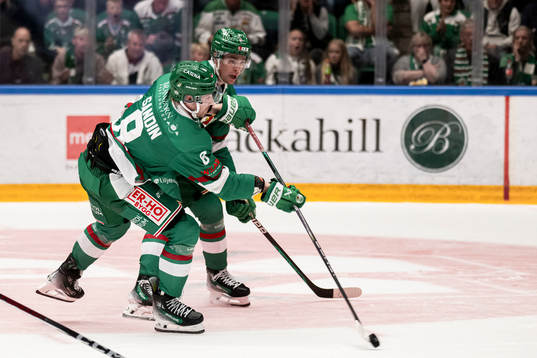 Rögles Linus Sandin gör 3-2