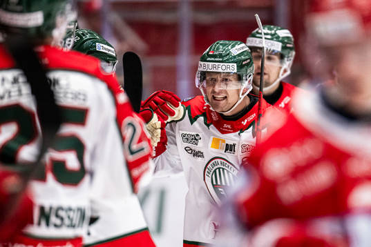 Frölundas Nicklas Lasu jublar