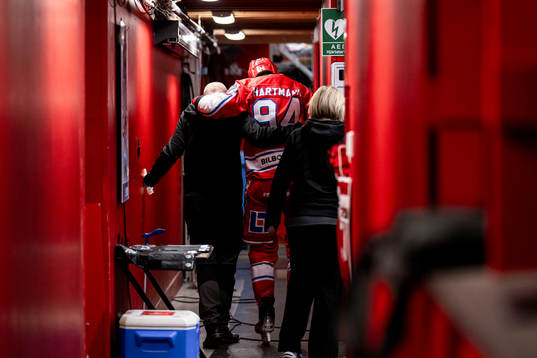 Timrås Sebastian Hartmann har ont