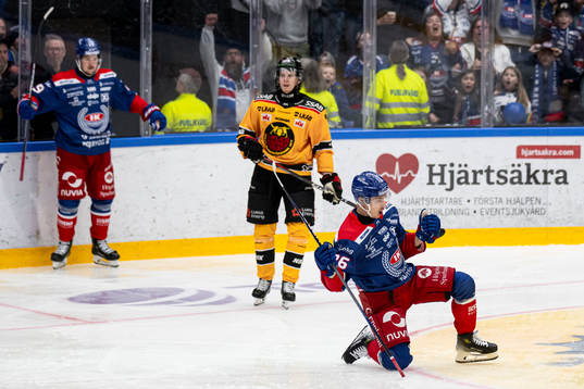 Oskarshamns Lukas Jasek jublar