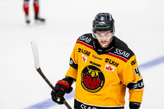 Luleås Oscar Eklind deppar