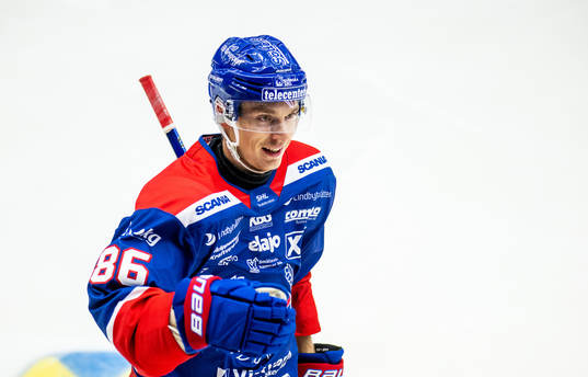 Oskarshamns Lukas Jasek jublar