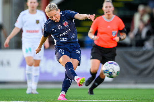 FC Rosengårds Emilia Larsson