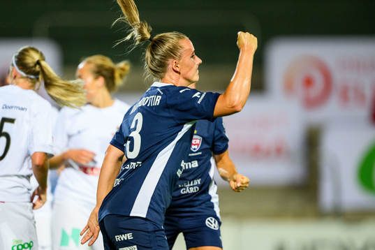 FC Rosengårds Gudrun Arnardottir jublar
