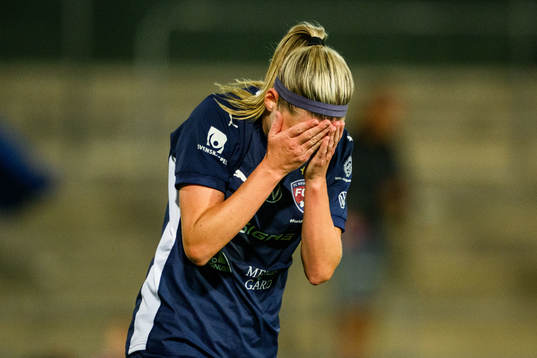 FC Rosengårds Olivia Schough deppar