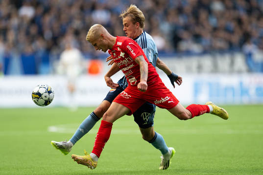 Värnamos Viktor Bergh och Djurgårdens Oskar Fallenius